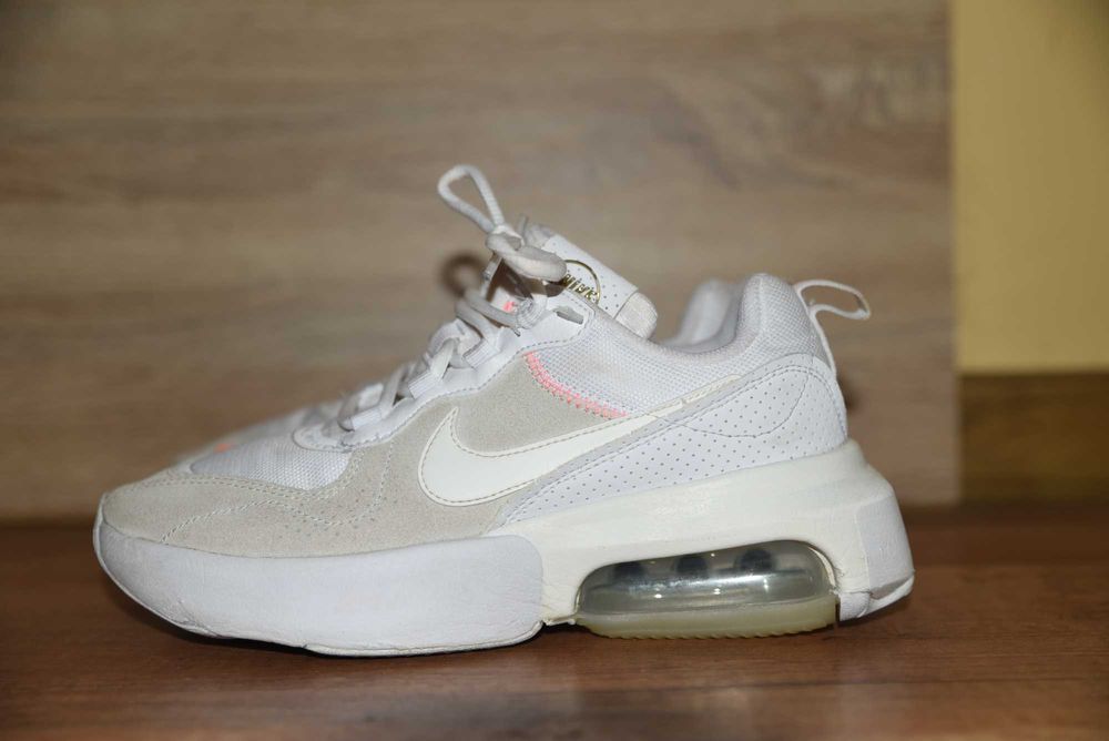 Nike Air MAX Verona оригинални маратонки номер 38,5,