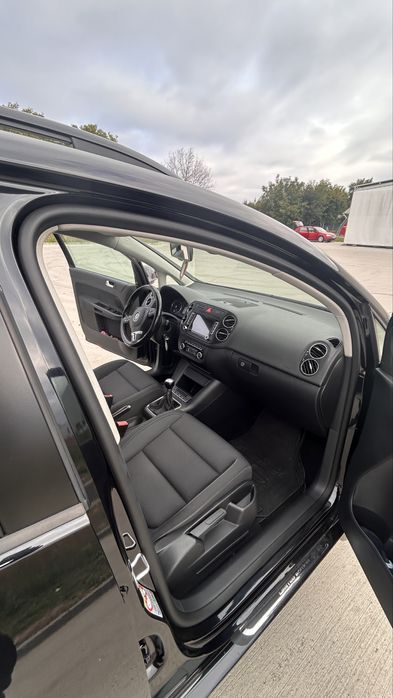 Vând  Golf 6 Plus