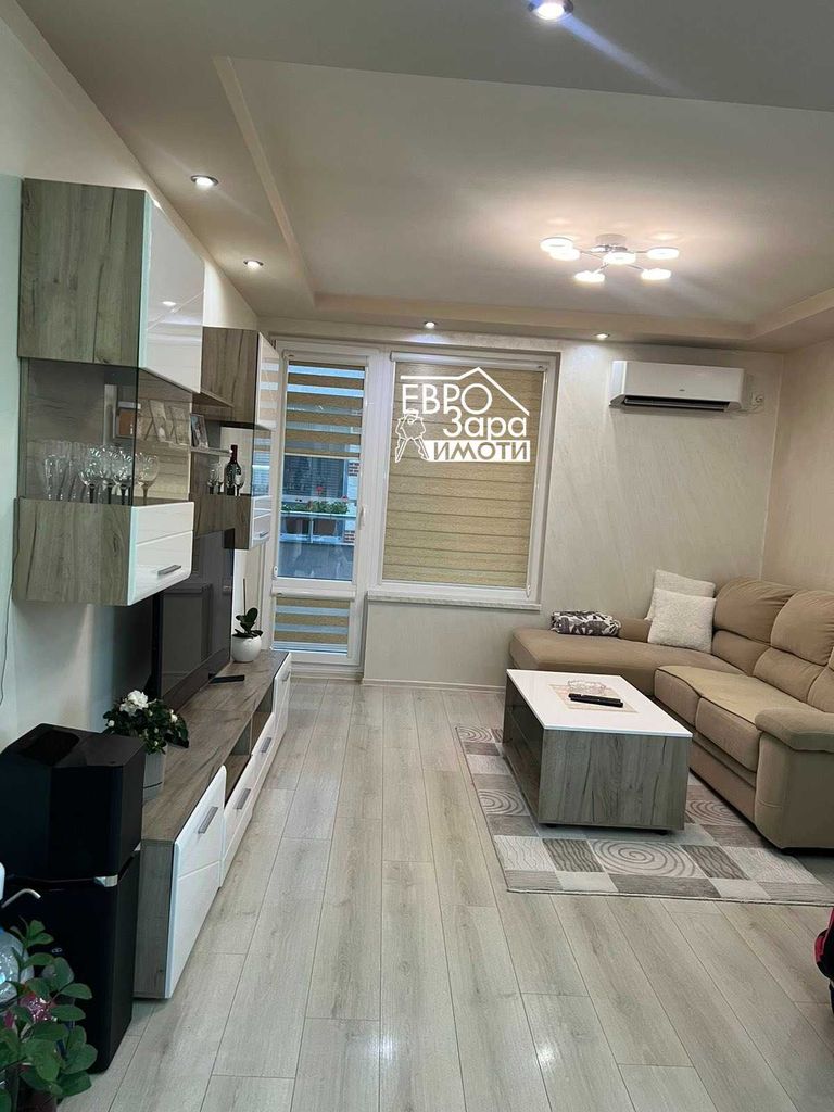 Продава се Тристаен апартамент в Стара Загора, Аязмото - 87 кв.м за 1976 €/кв.м - Снимка #2