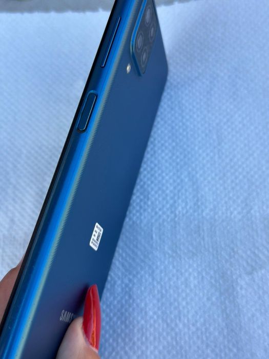 Samsung Galaxy A12