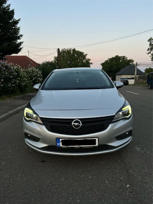 Opel Astra K.