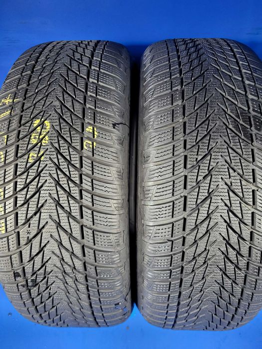 Vand anvelope 235 55 17 ca Noi an 2023 Goodyear Ultragrip - 2 buc