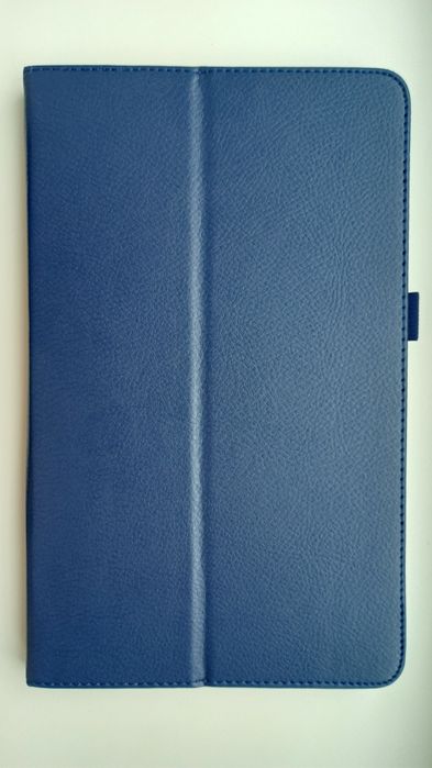Продам новый чехол на планшет