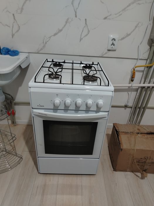Газовый плита состояние новый