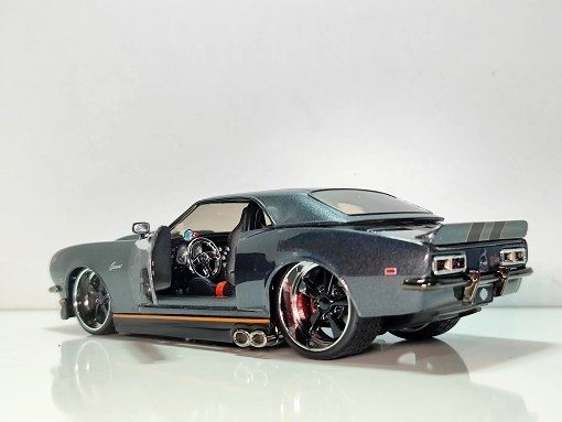 Camaro SS Harley Davidson Оригинал 1:24  - Доставка