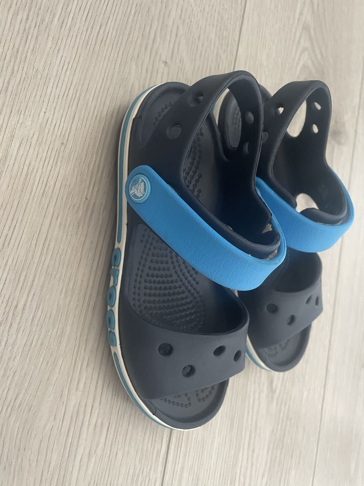 Crocs marime c11
