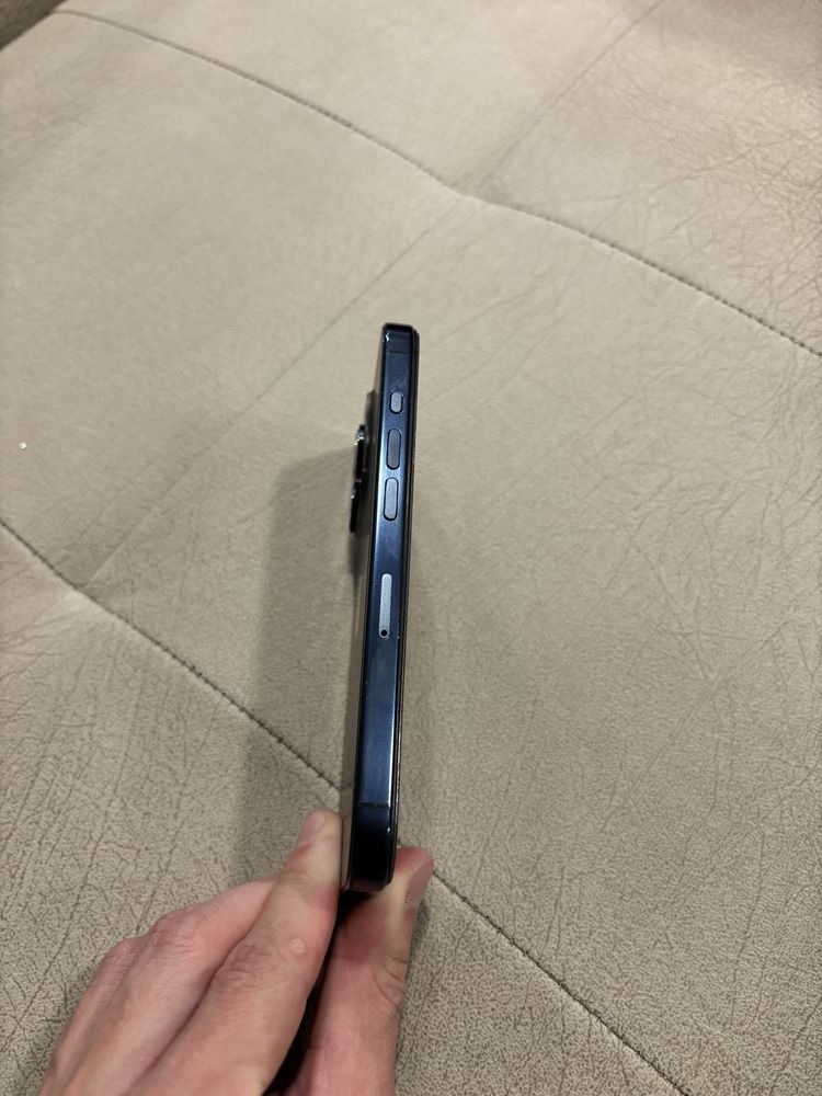 Iphone 15 pro 128gb blue titanium