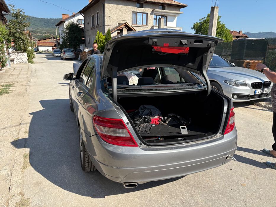 Mercedes c220  cdi om646 на части