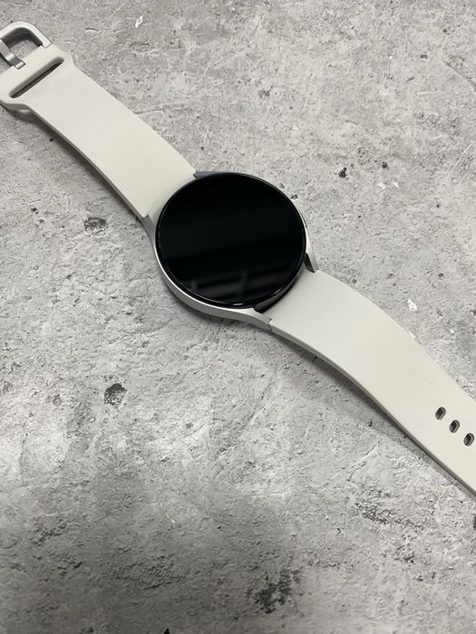 Samsung Watch 5 44 mm(Жанаозен,Самал д14) лот:777778