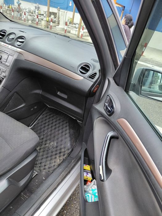 Ford galaxy urgent
