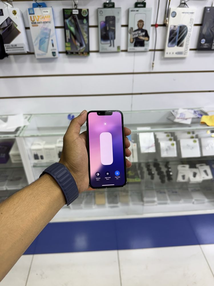 iphone 13 mini 128 tali srocni sotladi !!!