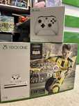 Xbox One + Kinect Senzor + Controller + 7 jocuri