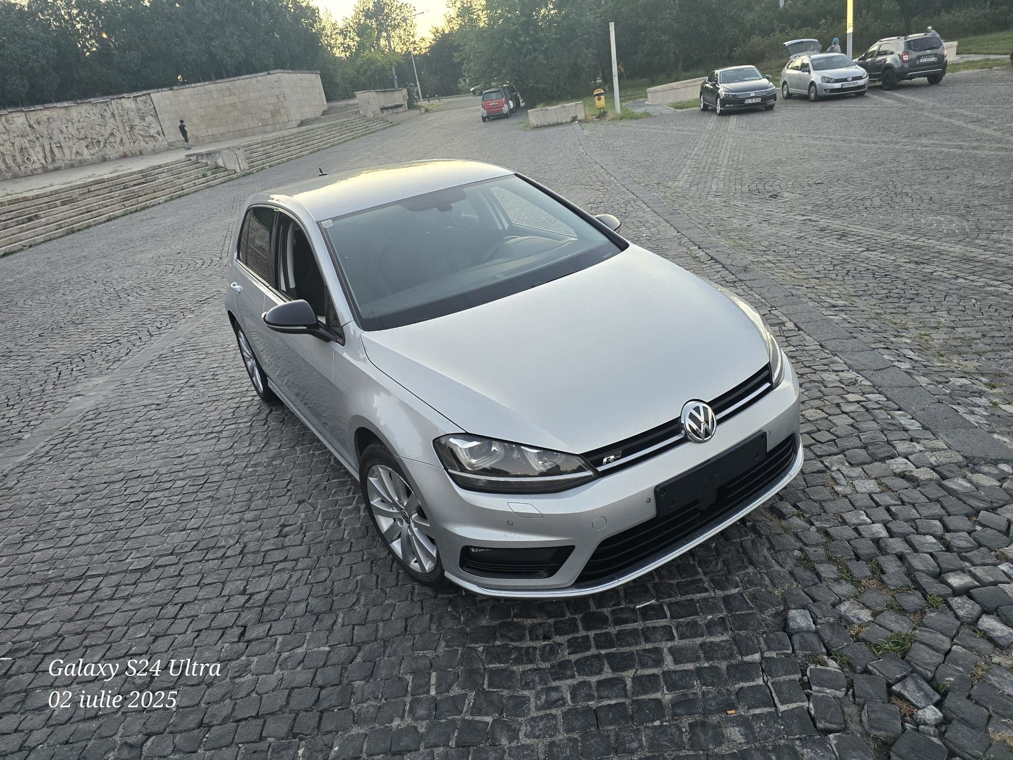 Vand VW Golf 7 R-Line / 1.6 TDI / 110cp