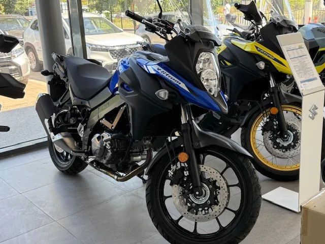Suzuki DL 650 V-Strom Suzuki DL650A V-Strom 650 2025