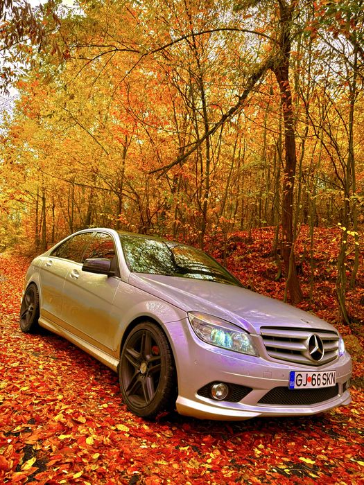 Mercedes c 220 170 cp AMG