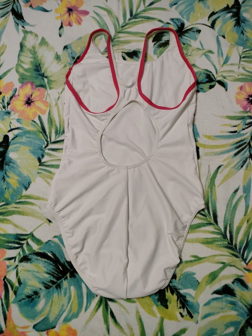 Costum de baie alb