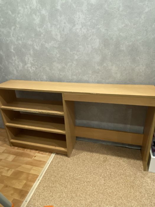 Продам комплект для прихожей.