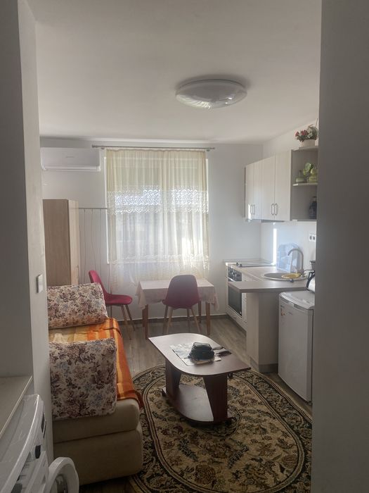 Dau in chirie garsoniera