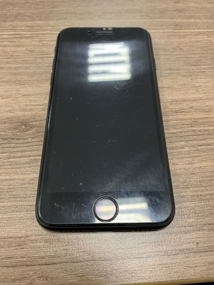 iPhone 7 в отлично състояние