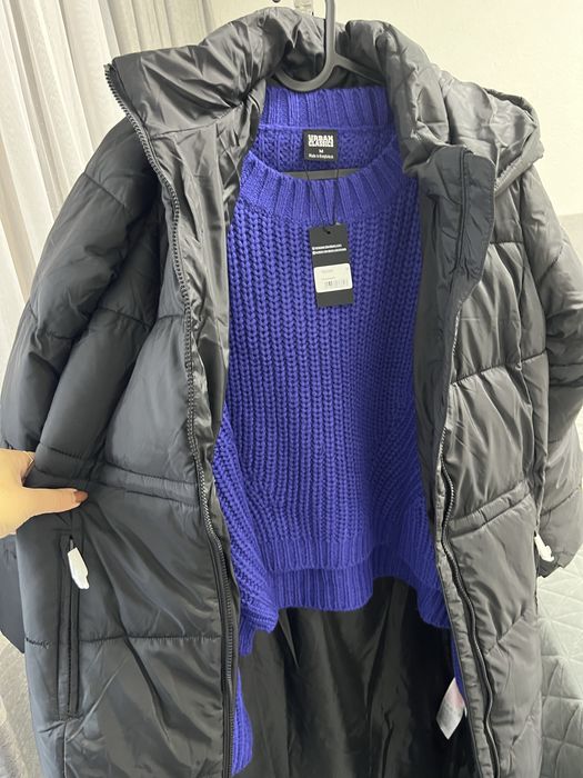 Пуловери,грейка в чермо много лека и удобна, чанта в много хубав цвят