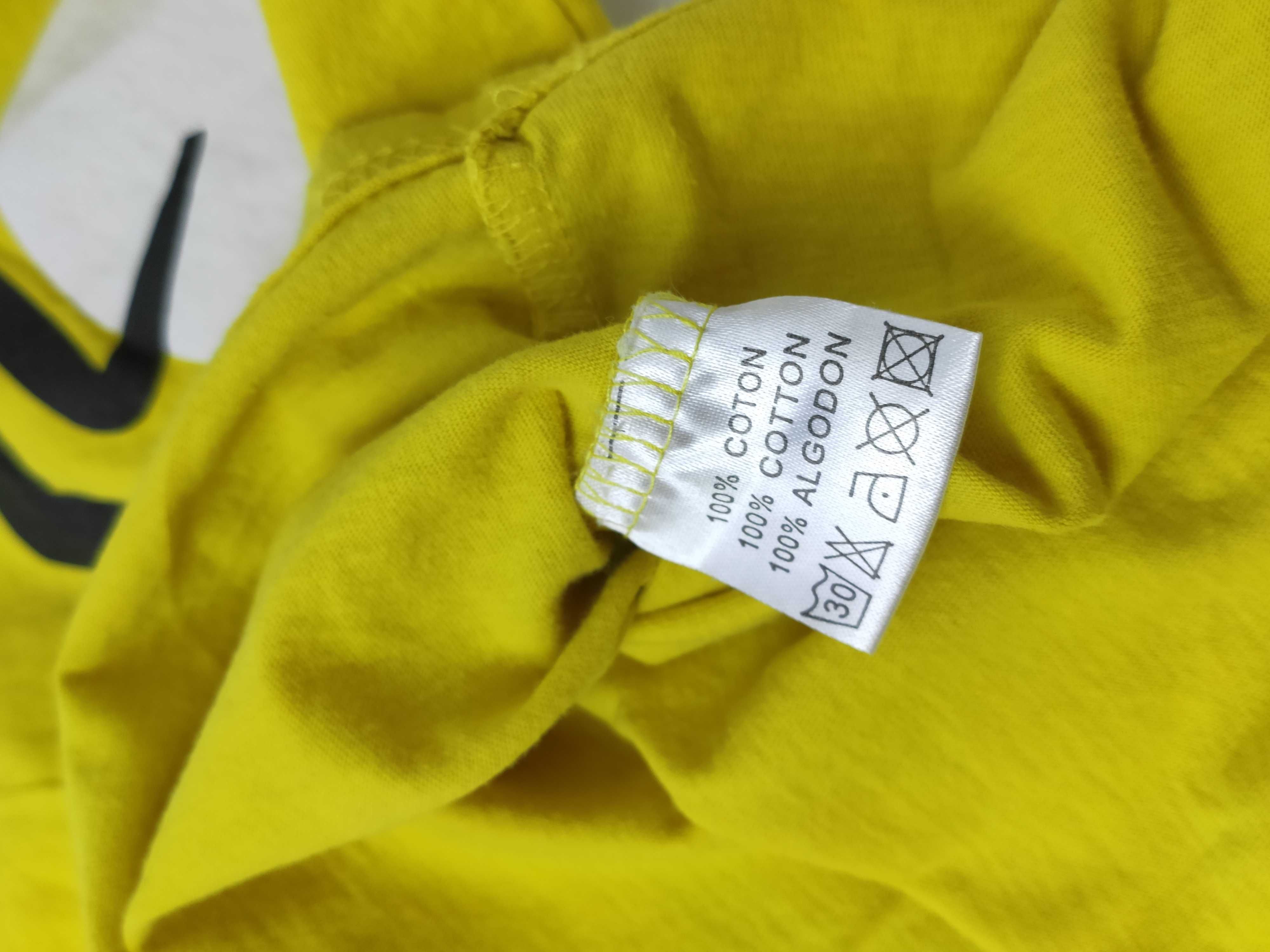 Cycling Caps / Tour De France - Shirts and musette bag