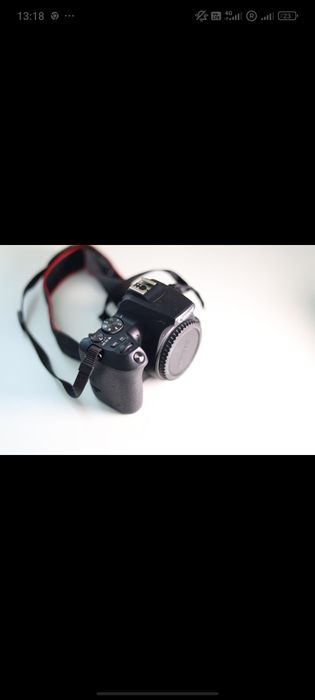 Canon EOS 250D Aparat Foto DSLR Kit cu Obiective