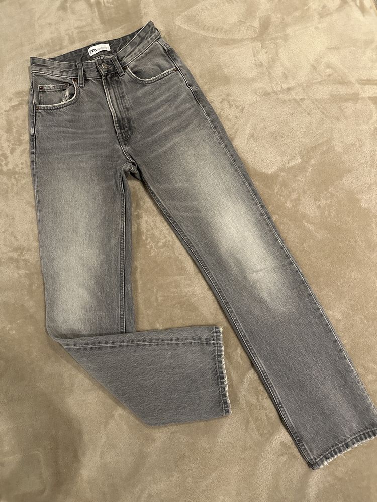 Дамски дънки Zara- сиви, размер 32