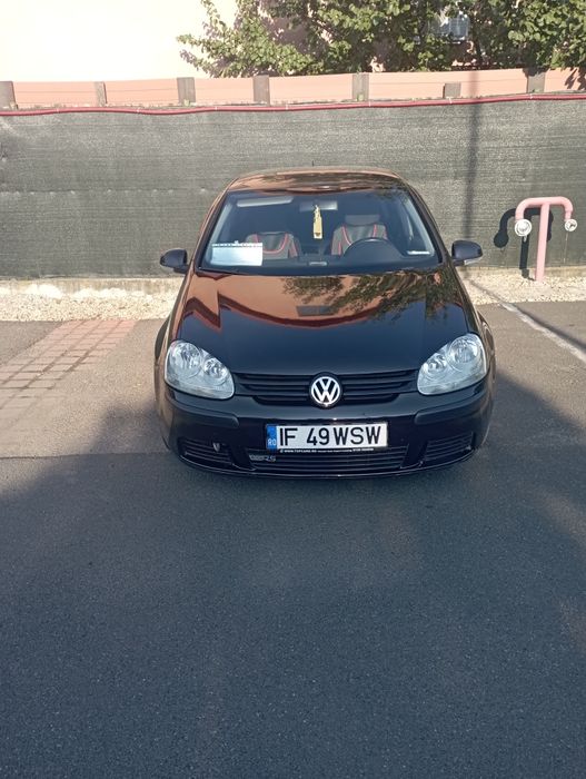 Golf 5 an 2005/1.4  de vanzare
