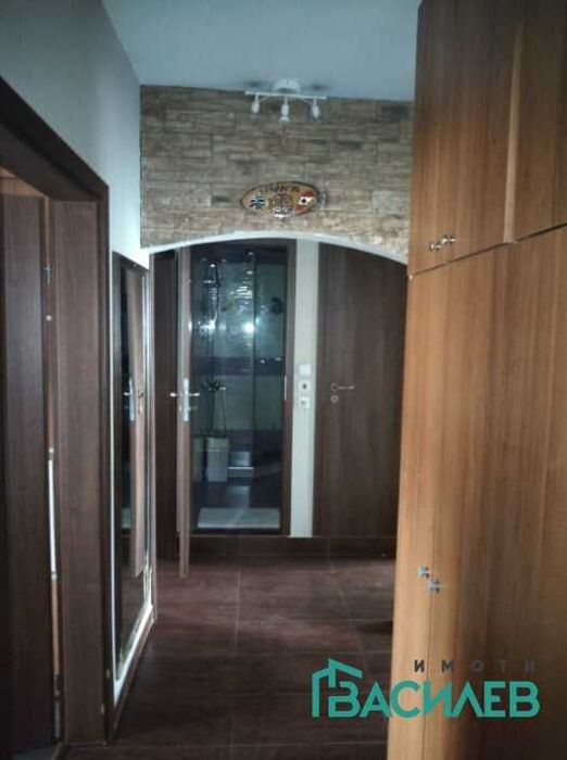 Продава 3-СТАЕН град София, Център