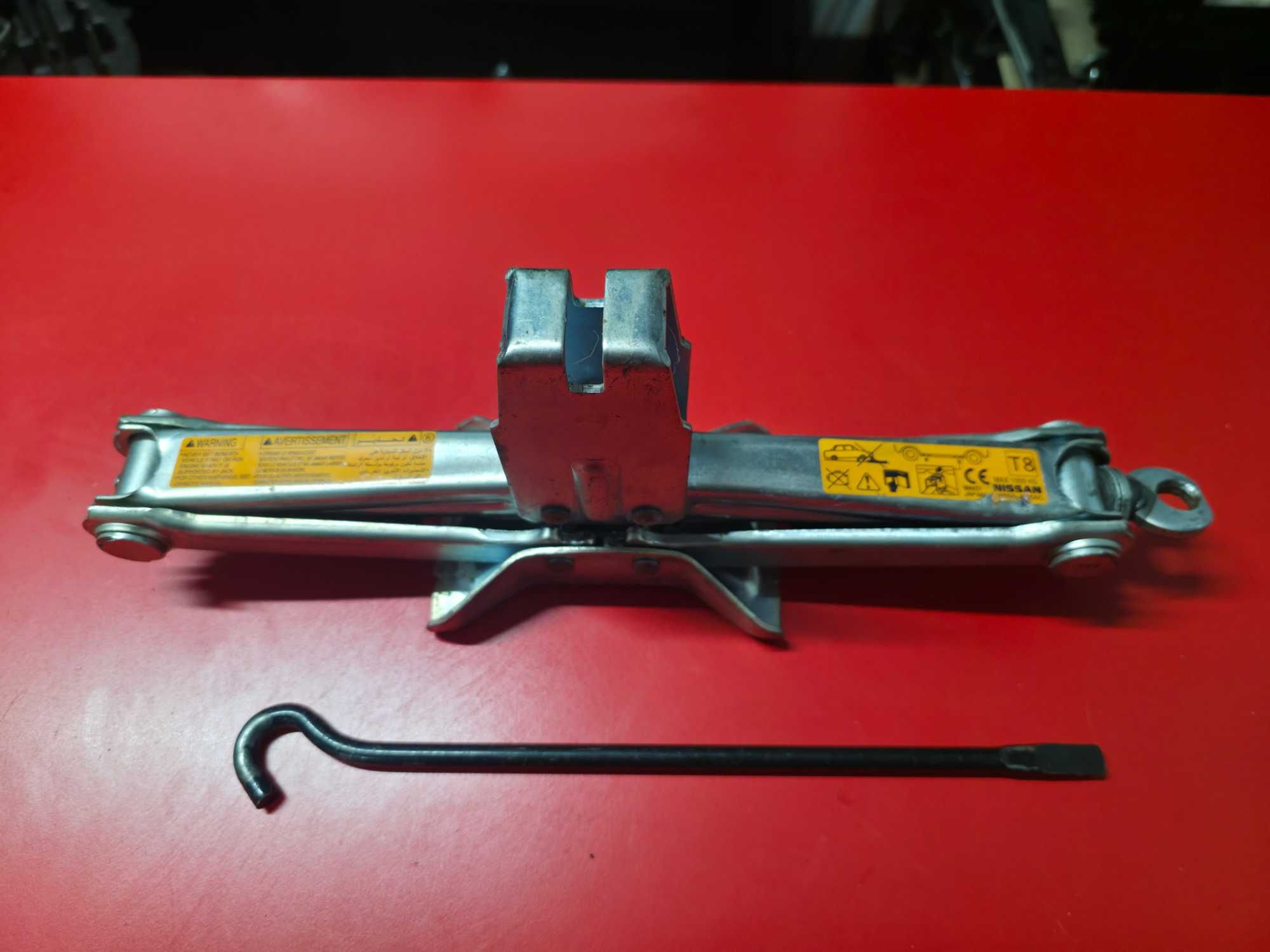 CRIC AUTO Oem Nissan Qashqai Juke Dacia Duster Renault Kadjar Arkana