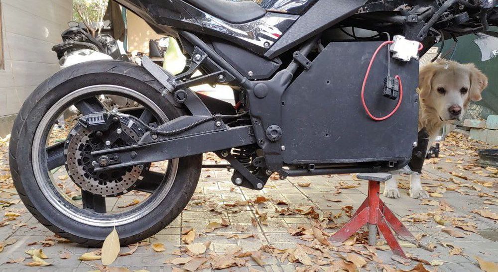 Kawasaki. Электричка. 3000w.