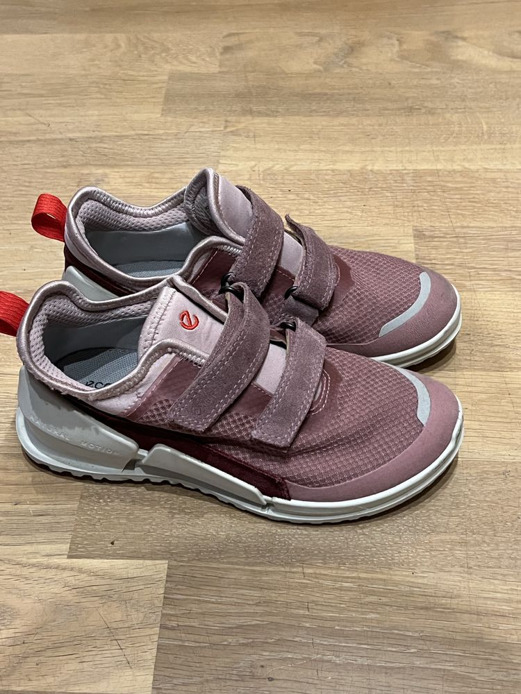 Pantofi copii Ecco, Schechers