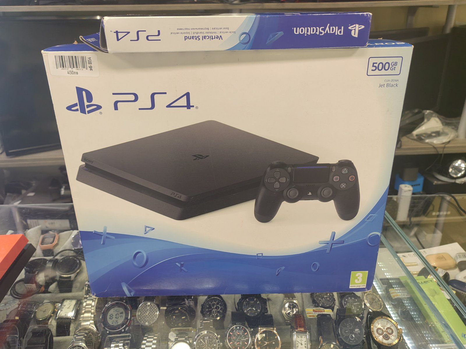 Конзола Playstation 4