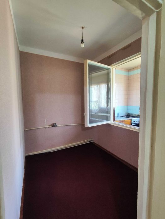 Срочно Продаю НА Авиасозлар-1 Балкон 1,5*6