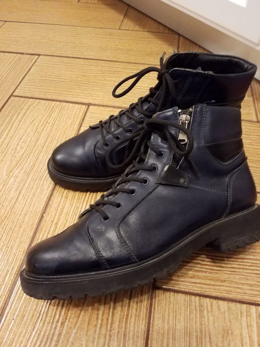 Ghete piele naturala mărime 38.