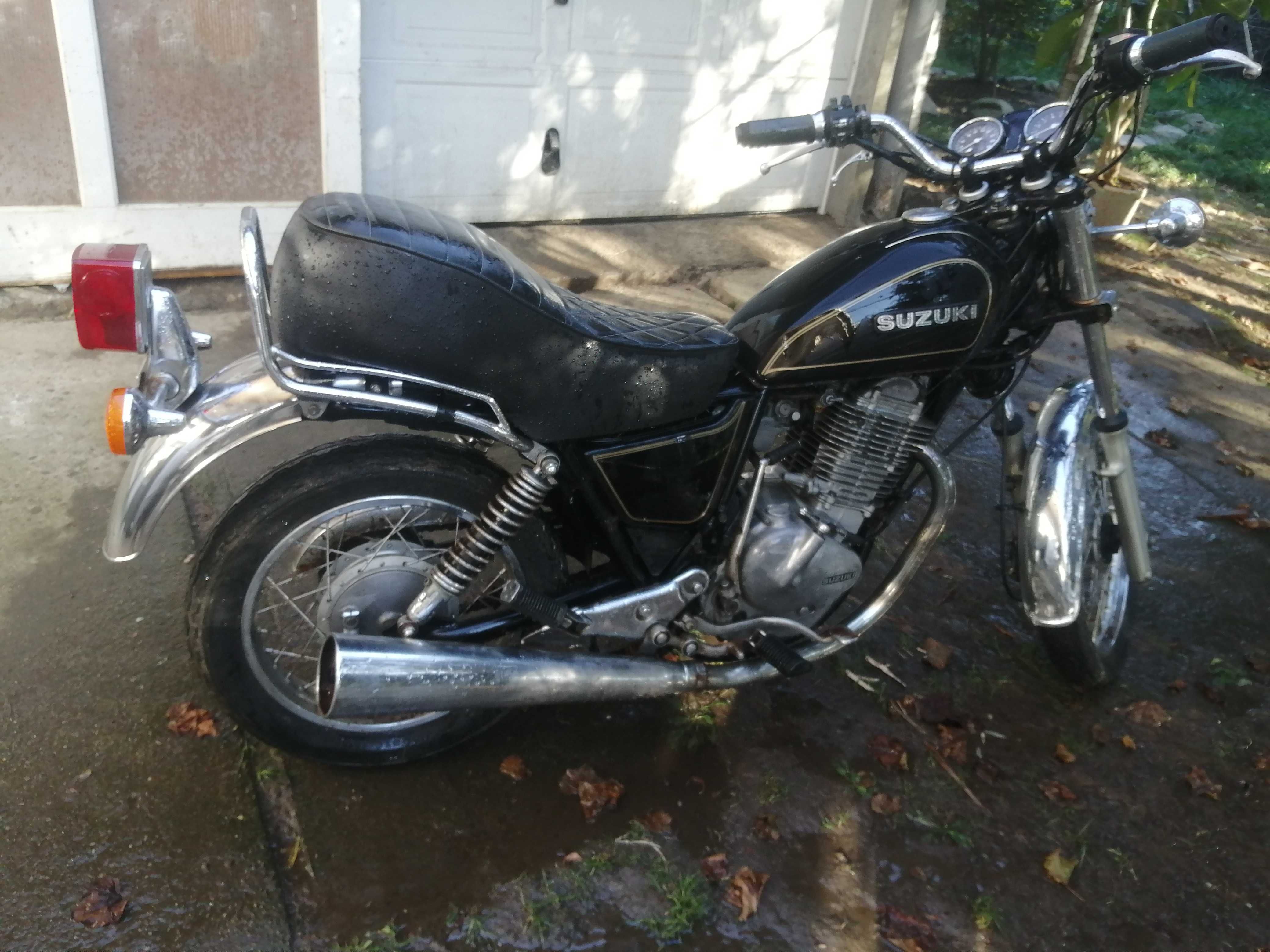 Suzuki gn 400  an 1981