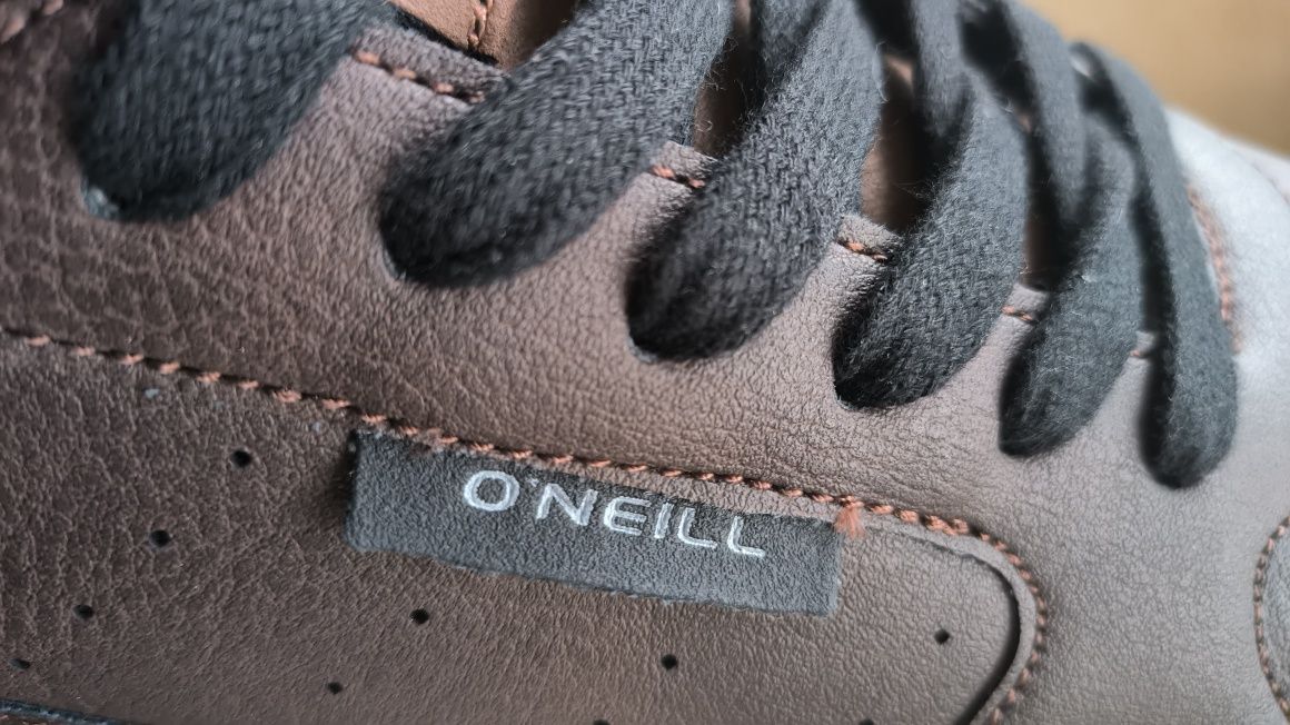 Нови, мъжки,  зимни, кожени обувки  O,Neill