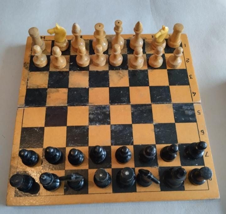 Шахматные фигурки