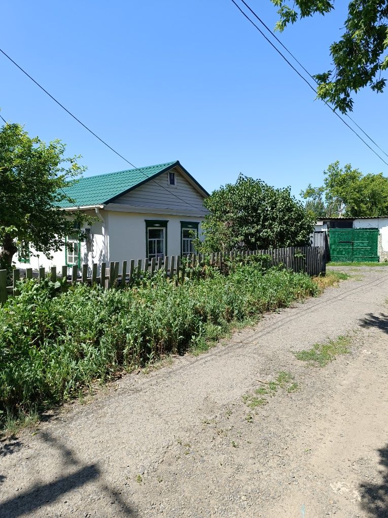 Продаём отдельный дом