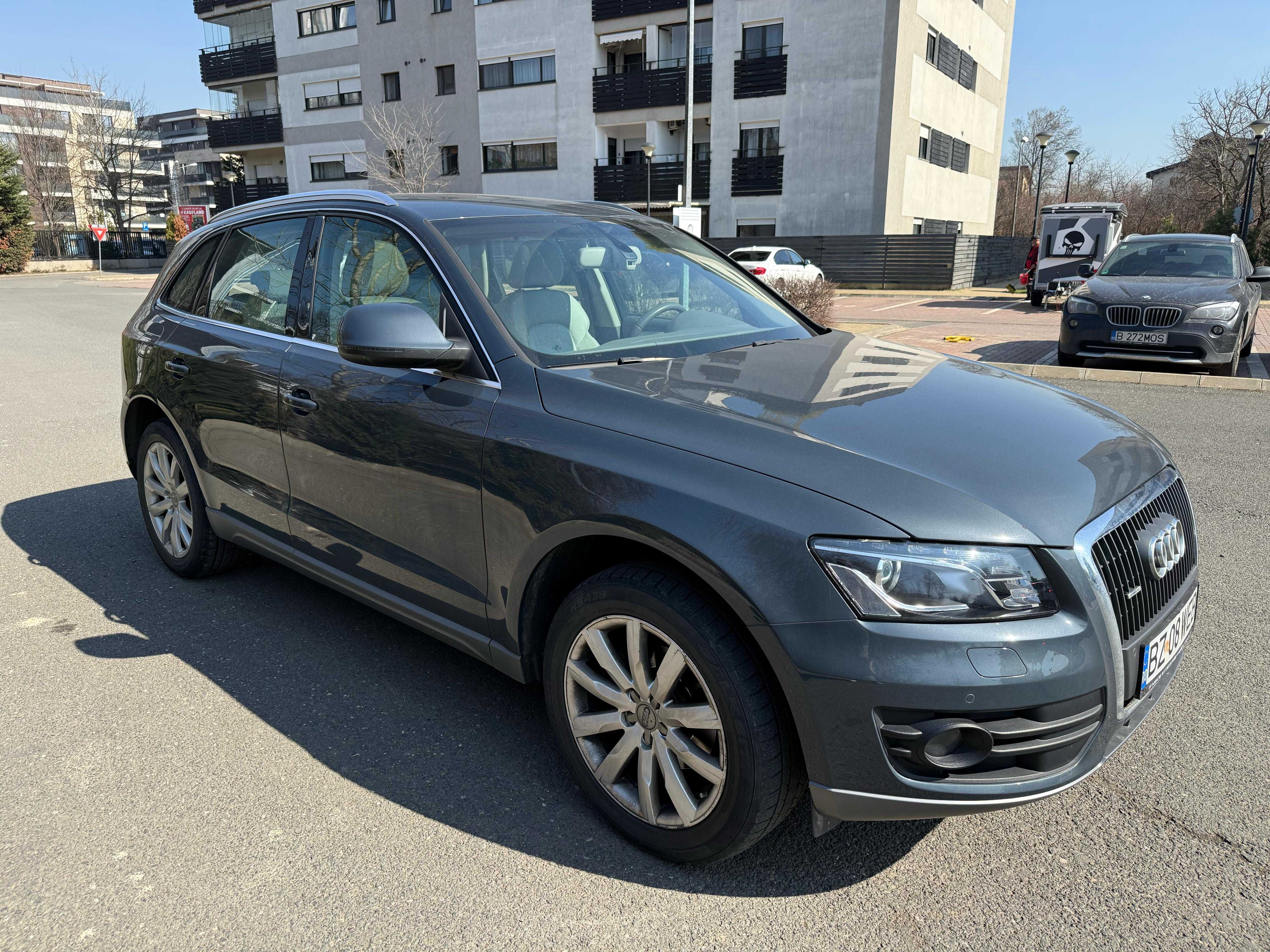 Audi Q5 2.0 TDI Quattro / Scaune Sport / Navi / Pano / 105.000 km / RO