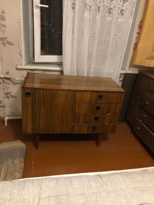 Комод деревянный