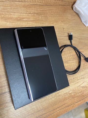 Samsung Galaxy Z Fold 5 256 GB blue като нов