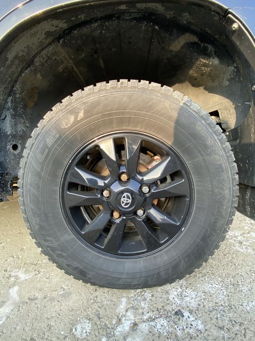 Dunlop зимние шипованные шины 285/65/17