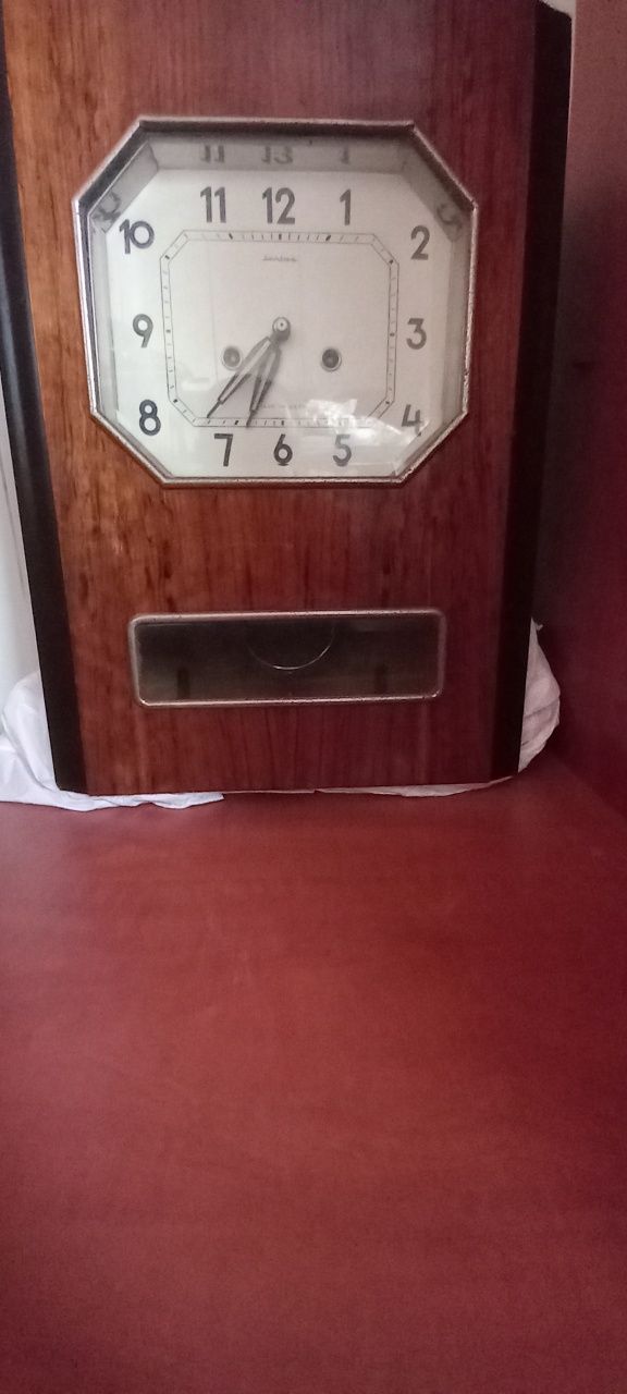 Стенен часовник USSR