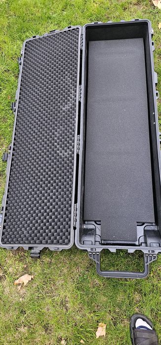 Транспортен куфар за инструменти, оръжие и др.