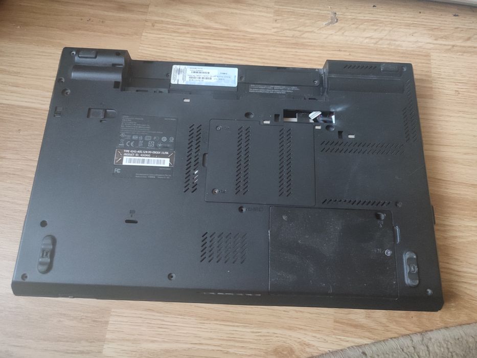 Carcasa completa + Balamale Lenovo Thinkpad T520