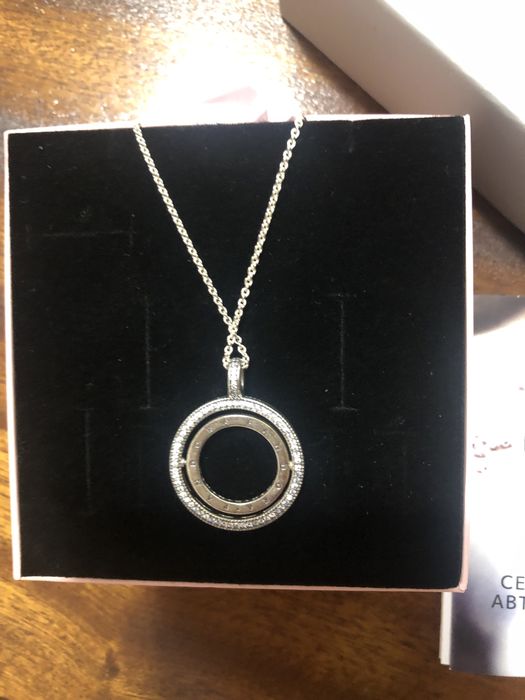 Ново сребърно колие Pandora, с въртящи се рингове
