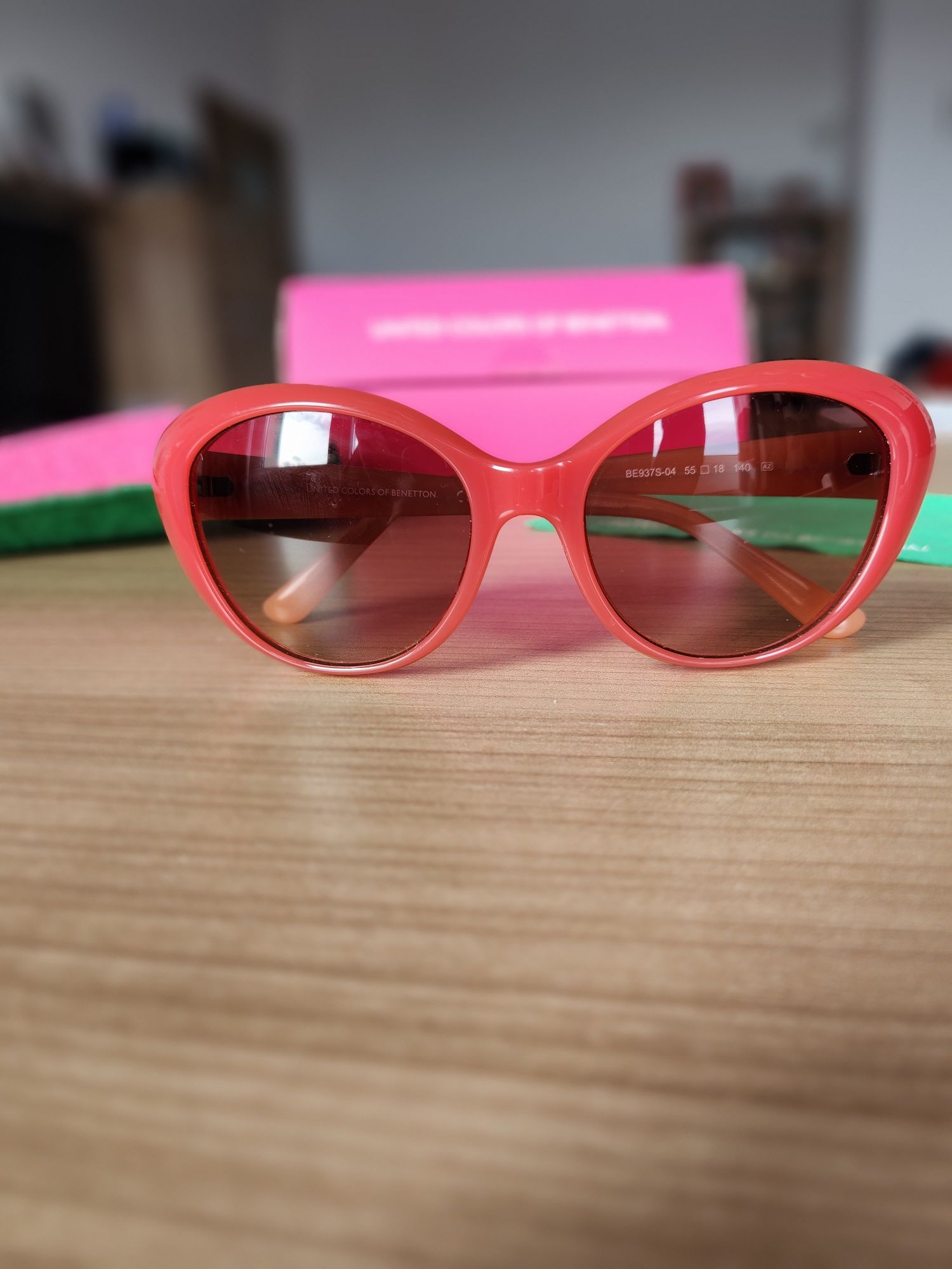 Benetton слънчеви очила