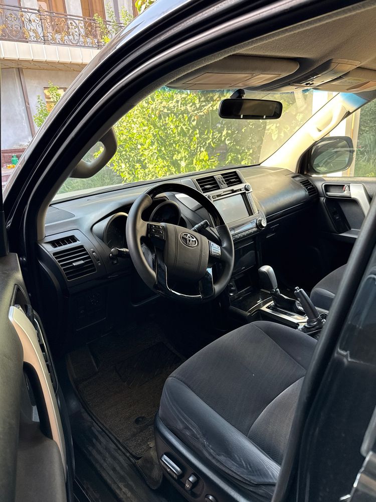 Toyota Prado 150