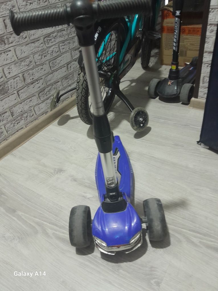 Продаётся самокат